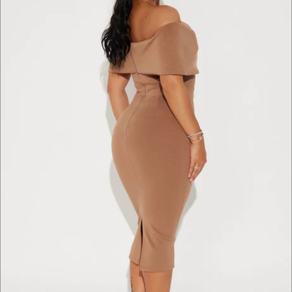 CHICOS.  19 W19 L38Elegant – Soft – Suede-like – Off-shoulder – Sophisticated
